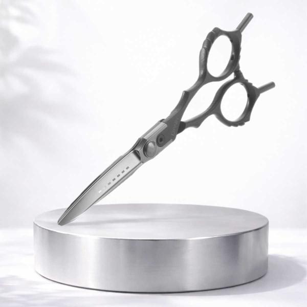 Pinin Q7 Spectra Dark